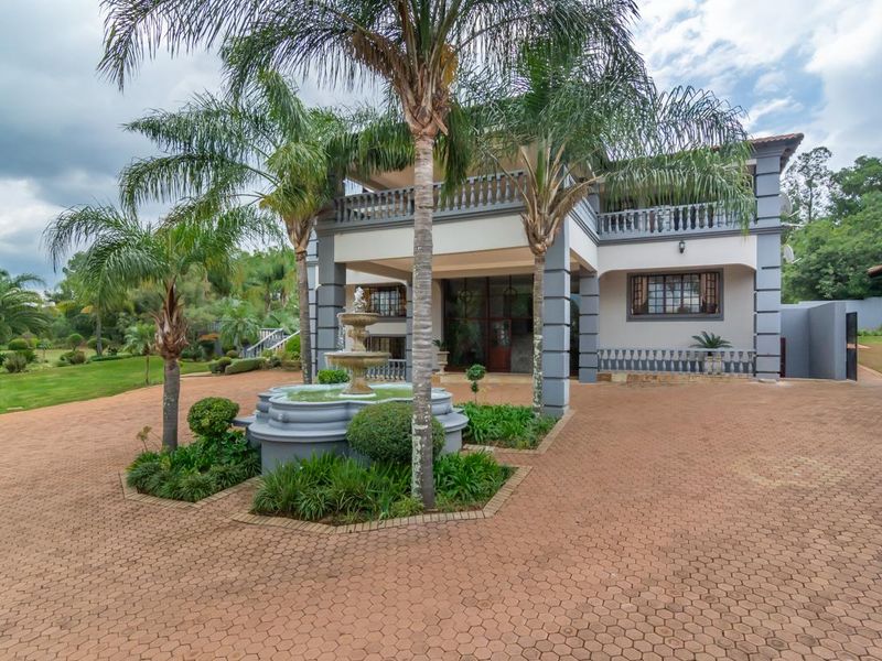 Step Into Luxury Living - Photo 4