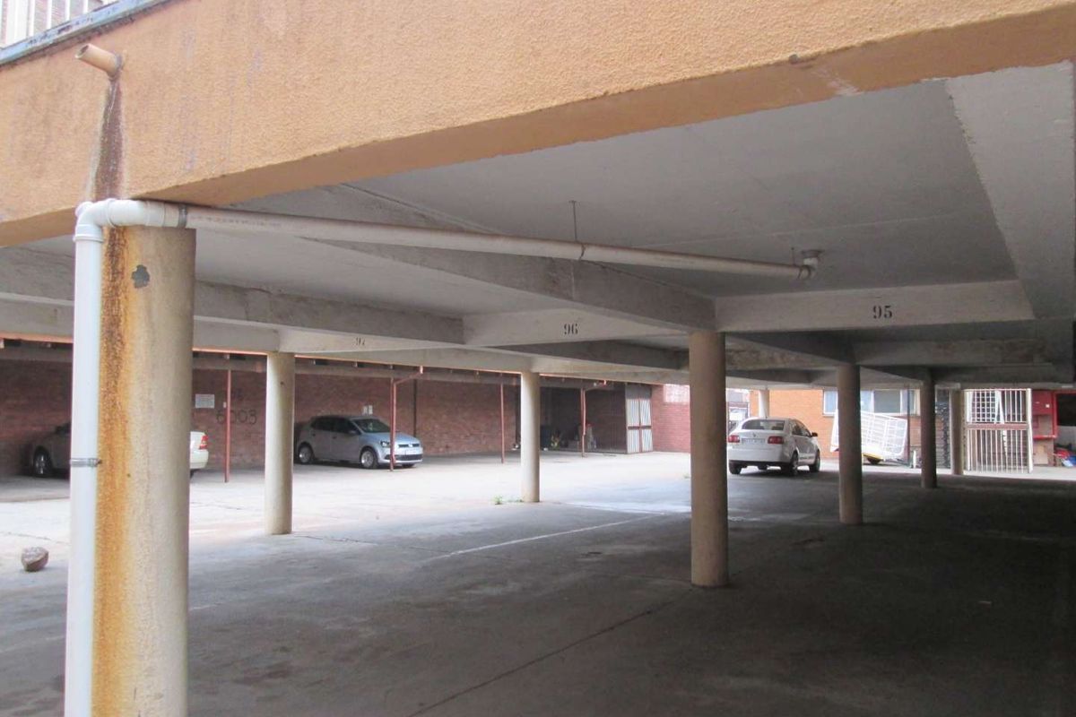 A BACHELOR FLAT TO RENT IN PRETORIA CENTRAL - Photo 2