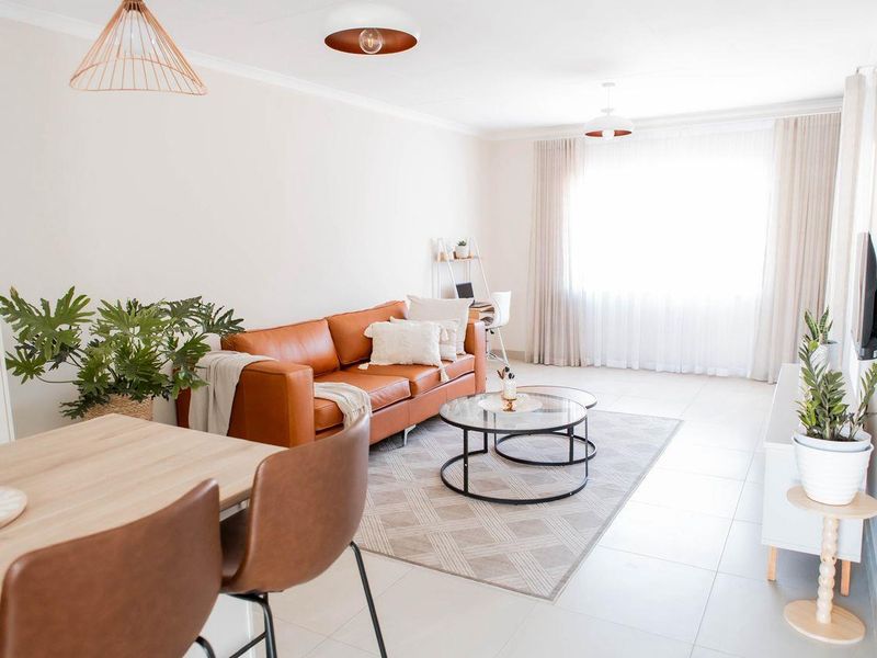 Modern Fully Furnished 2-Bedroom Apartment To Let - Photo 6