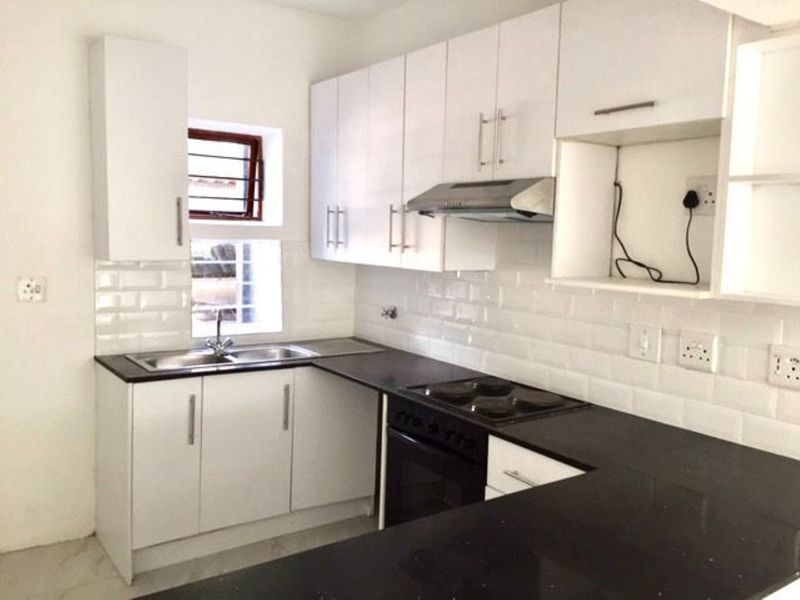 2 bedrooms Apartment in SANDOWN - Photo 5