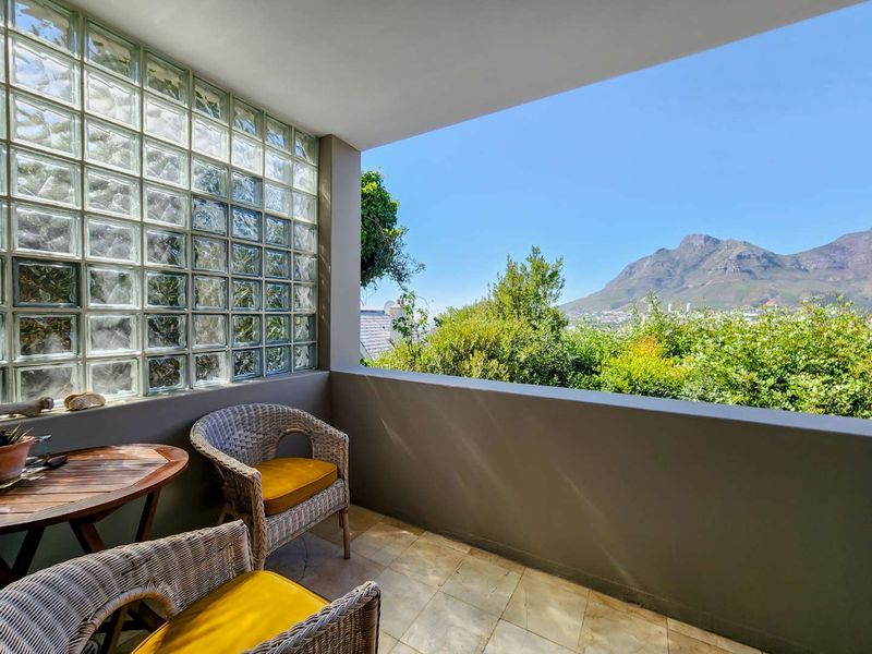 Charming Tamboerskloof Residence with Views - Photo 3