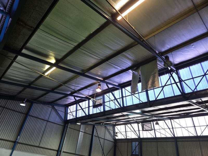 Industrial space to let in Bellville - Photo 8