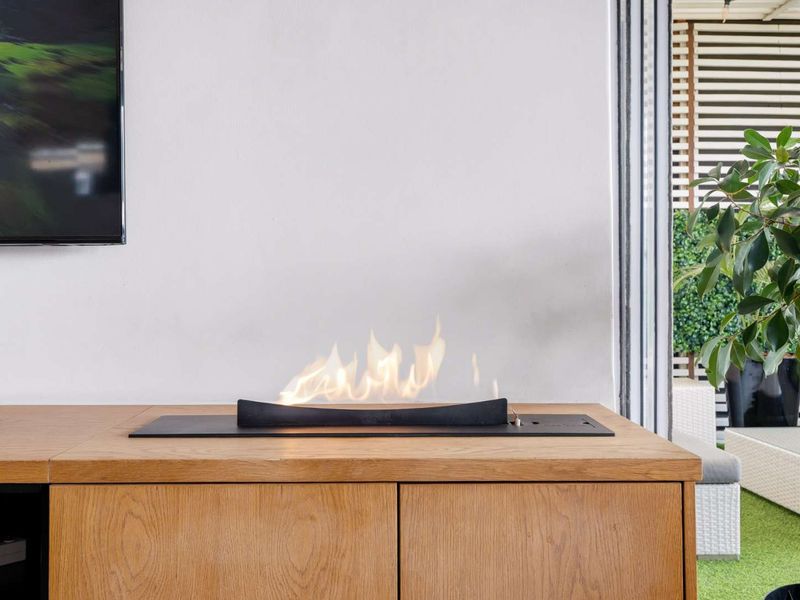 High-performing hospitality asset with strong annual turnover in a prime Cape Town growth node - Photo 5