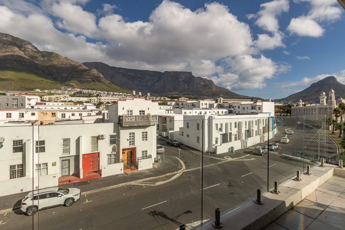 Modern Investment opportunity - Photo 5