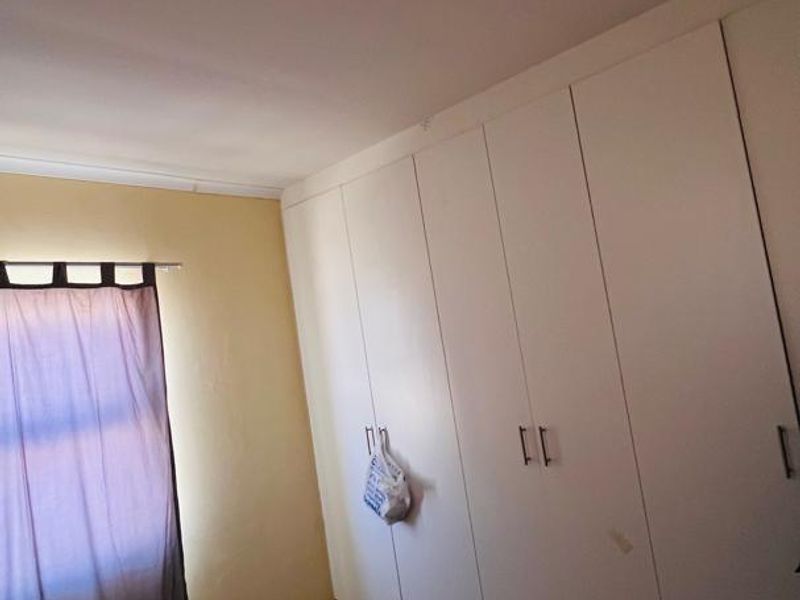 Two bedrooms house for sale in Arandis,  Selling Price N$620000 (cost excluded), erf size 450 sqm - Photo 2
