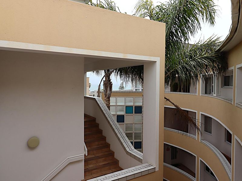 Penthouse with Exceptional Sea Views and Walking Distance to Beach and Town Centre, Swakopmund - Photo 10