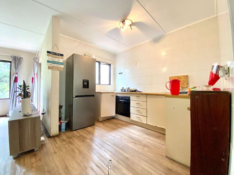 AFFORDABLE 1 BEDROOM APARTMENT IN MORNINGSIDE - Photo 6