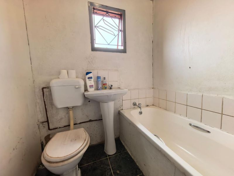 Three bedroom for sale - Photo 10