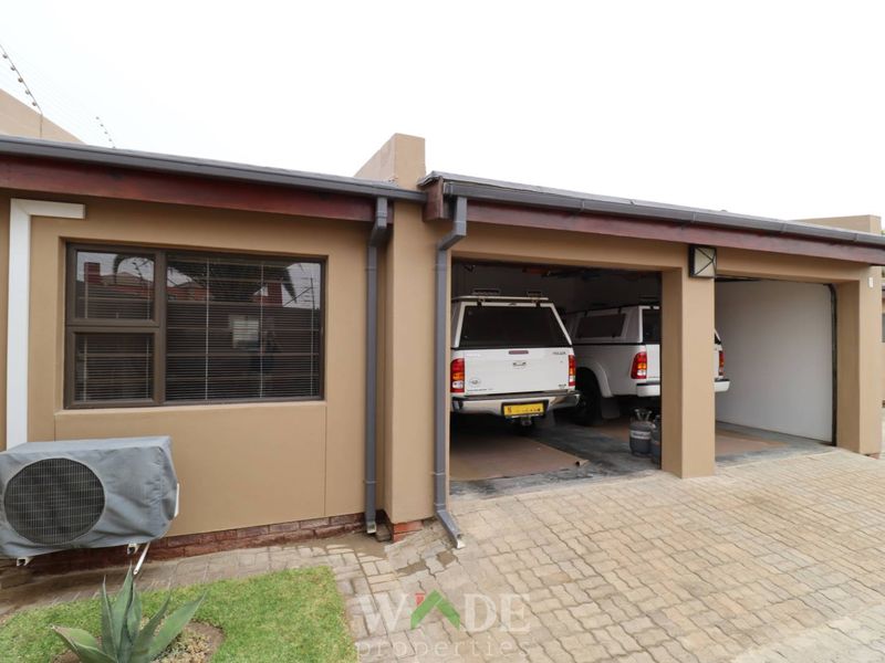 Hentiesbay: Beautiful 4 Bedroom House is For Sale - Photo 7