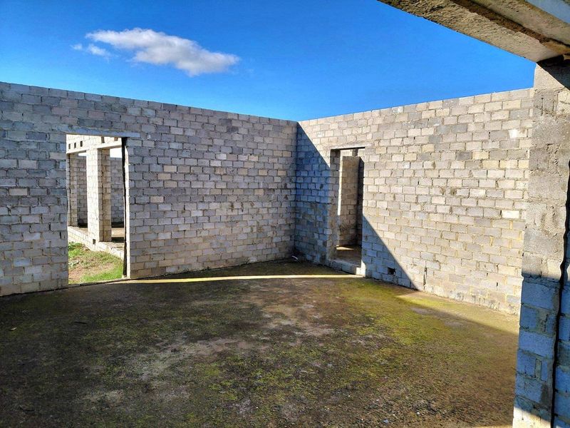 Half Built House for Sale in Bot River - Photo 2