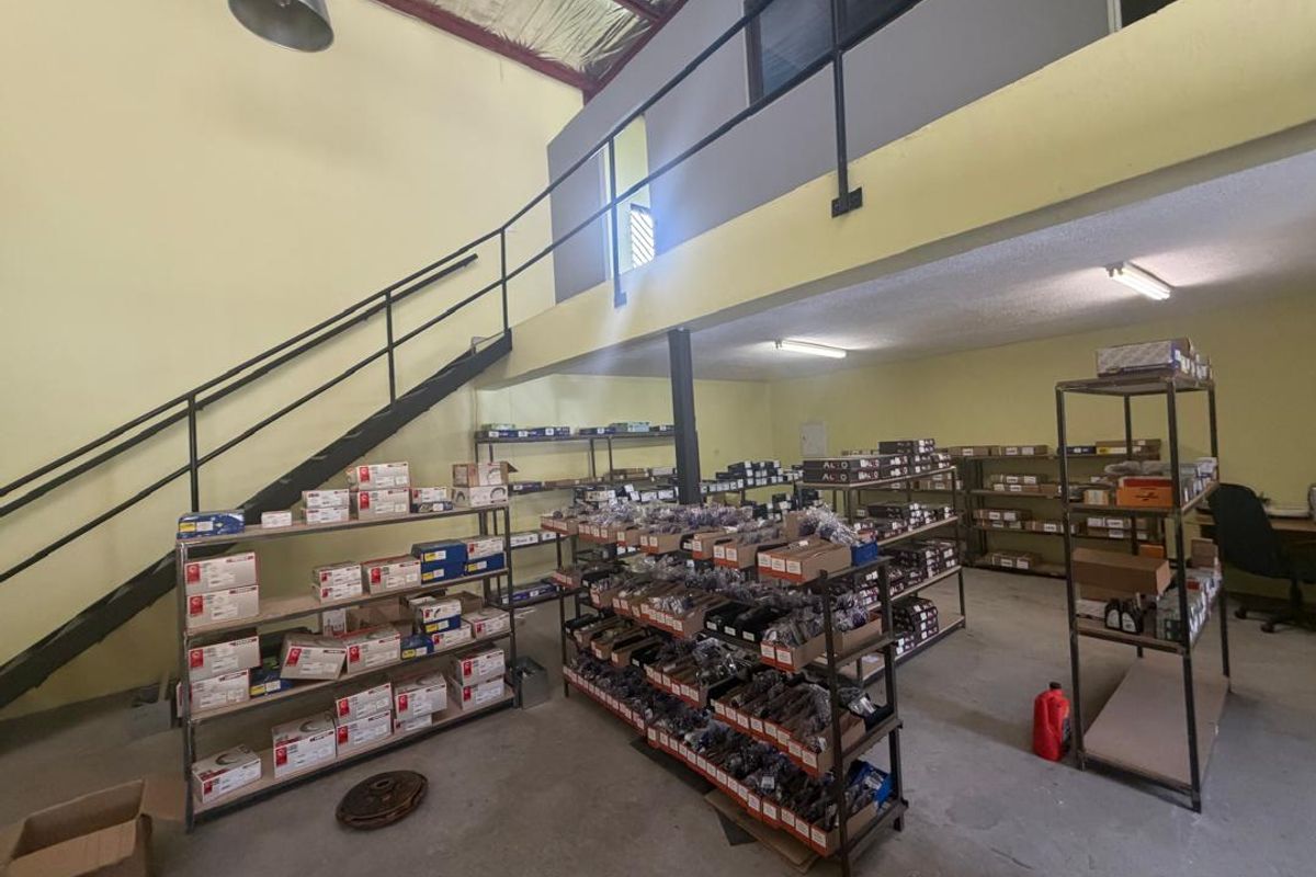 Warehouse Units for Sale – 153m2 Total - Photo 3