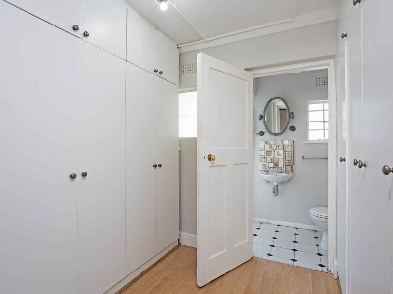 Exciting Opportunity in Rondebosch Village! - Photo 9