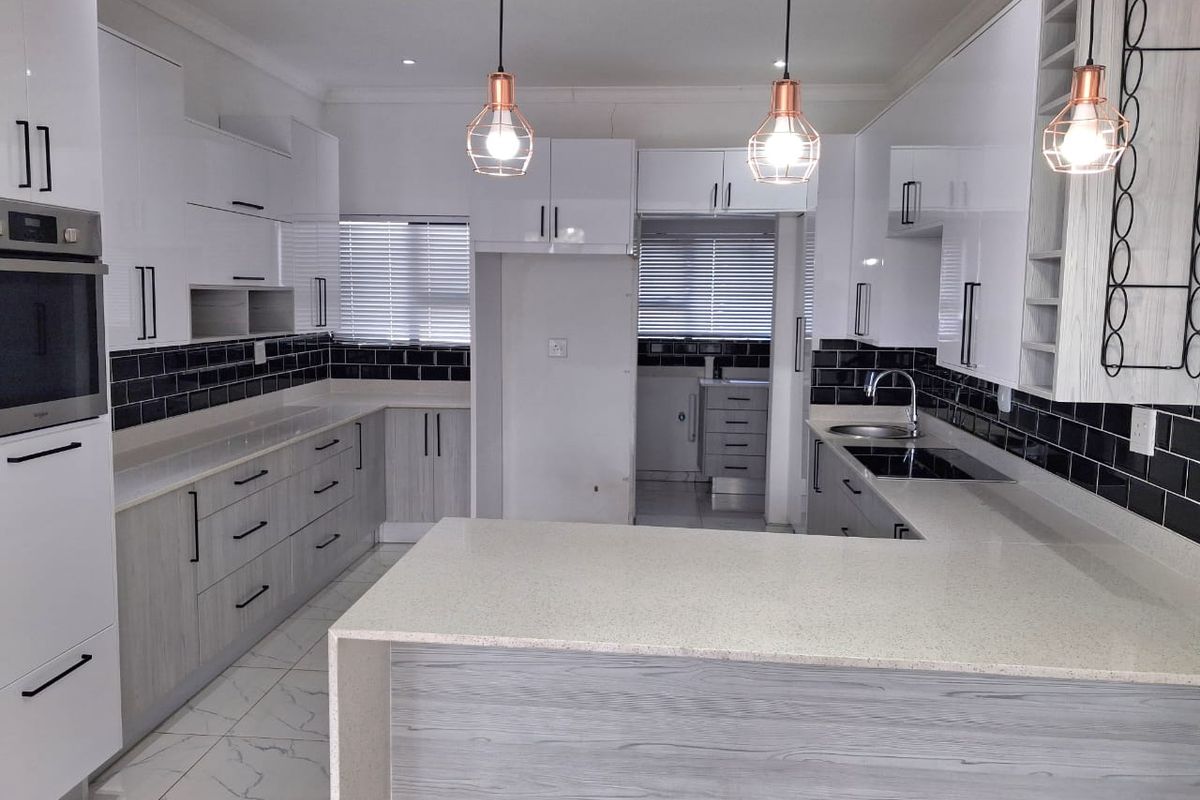 Large family house to rent in Elawini - Photo 5