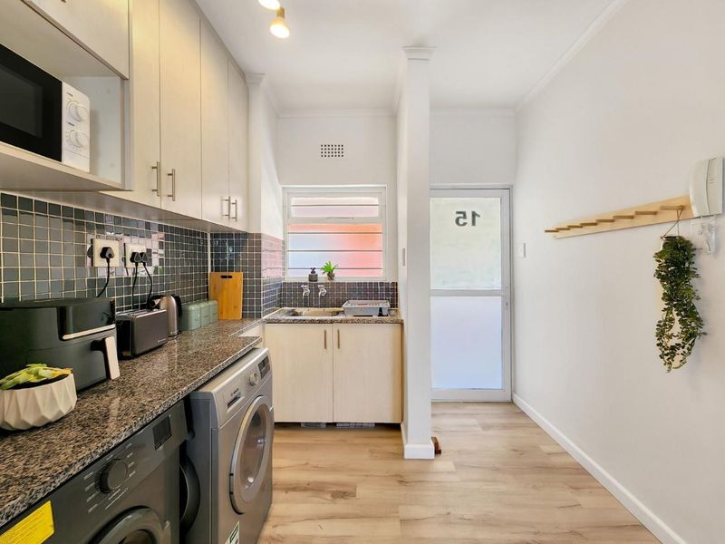 Turnkey Airbnb Investment | Furnished | Parking | Walk to Promenade | ±R200,000 Net Annual Income (C) - Photo 9