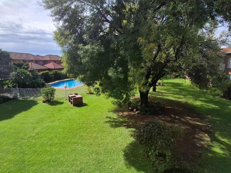 Welcome Home to Sharona Complex, Edleen - Photo 6