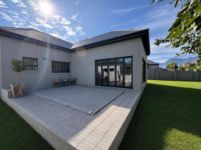 3 Bedroom House To Rent in Klein Parys - Photo 3