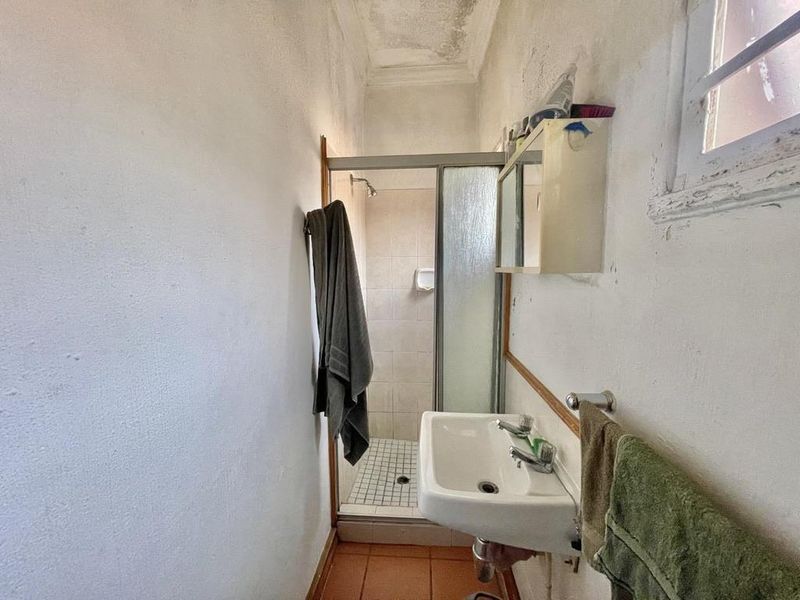 Attractive location - Photo 6