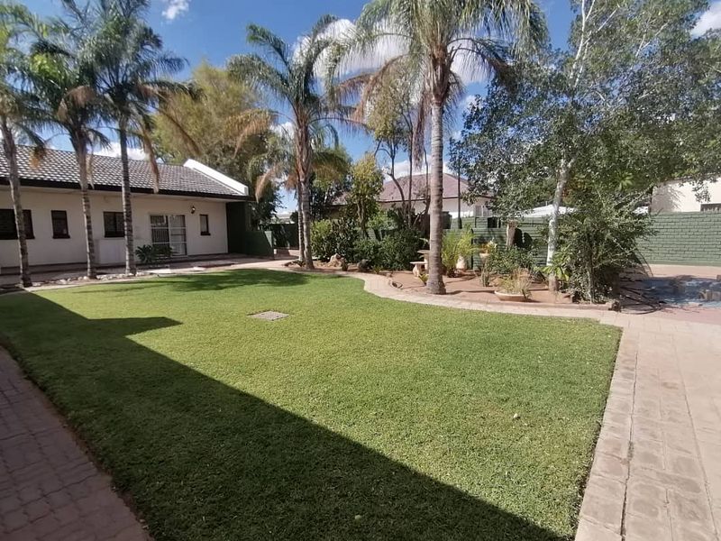 GORGEOUS HOUSE FOR SALE IN MARIENTAL - Photo 3