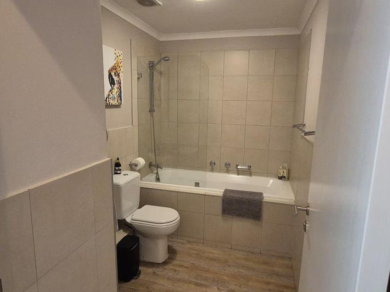 Easy Beachfront Living in Muizenberg - Photo 10