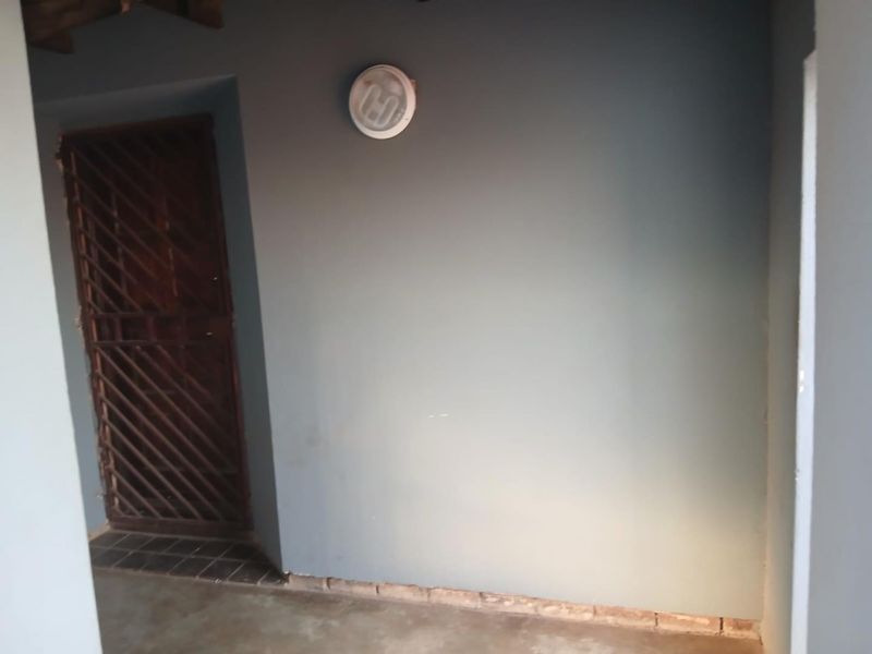 3 Bedroom house To Let - Photo 6