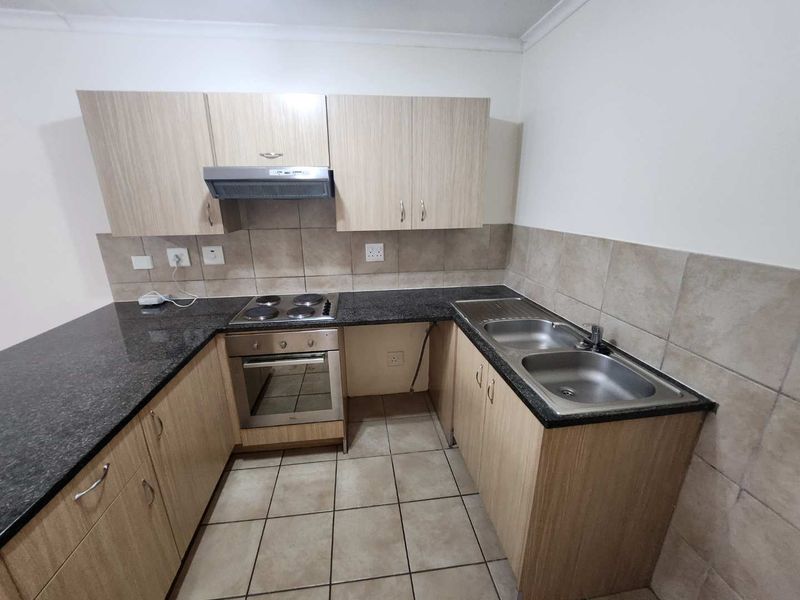 2 Bed 1 Bath, 1st Floor Apartment to Rent - Photo 3