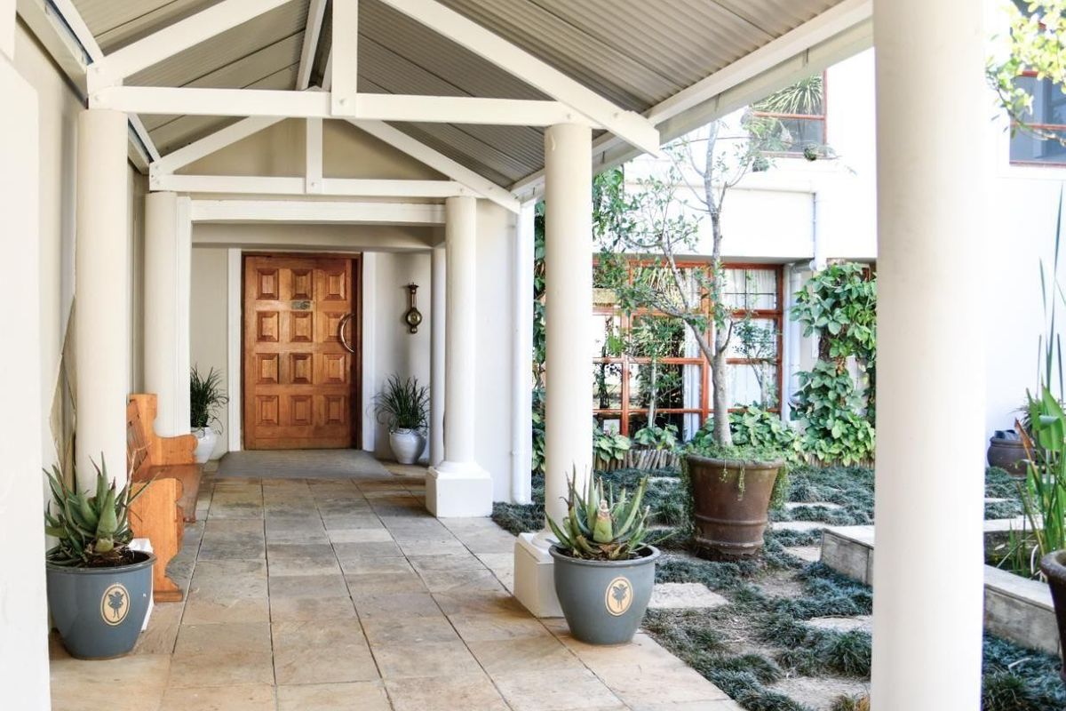 WHERE RETIREMENT FEELS LIKE HOME, MIDLANDS MANOR, HOWICK - Photo 3