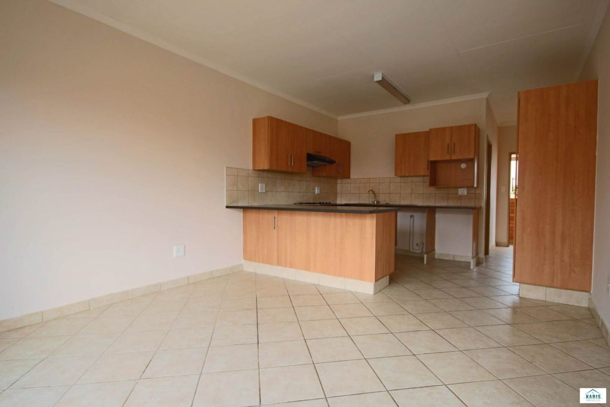 2 Bedroom Ground Floor Apartment. - Photo 3