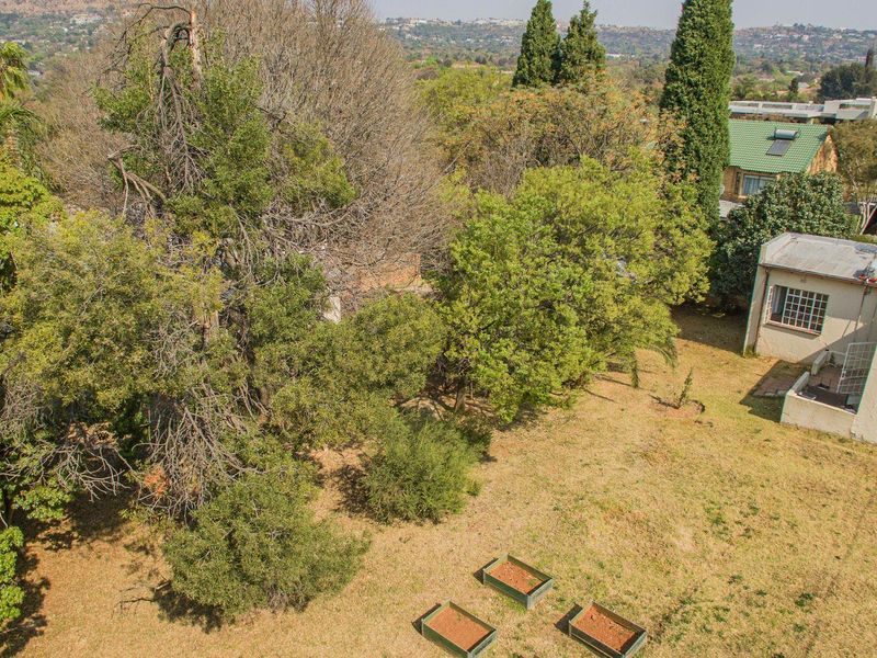 Investment Property with a potential of           R 72 000 / month Rental Income - Photo 4
