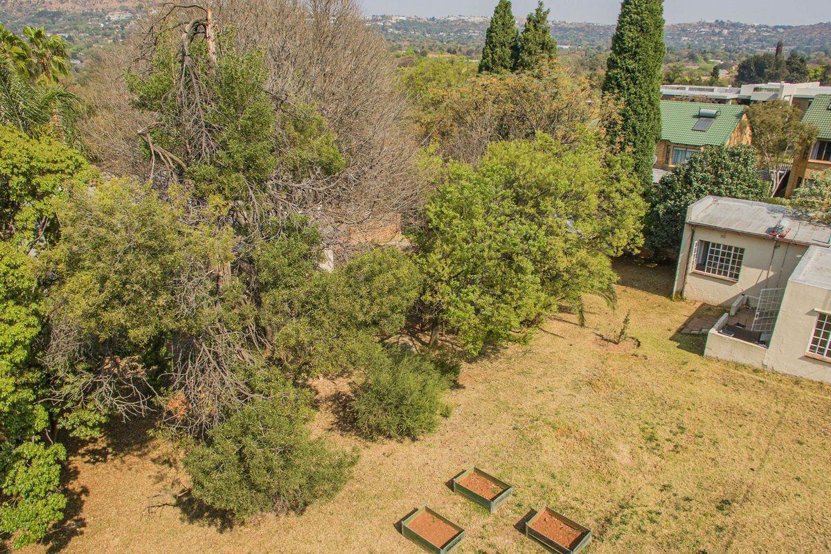 Investment Property with a potential of           R 72 000 / month Rental Income - Photo 4