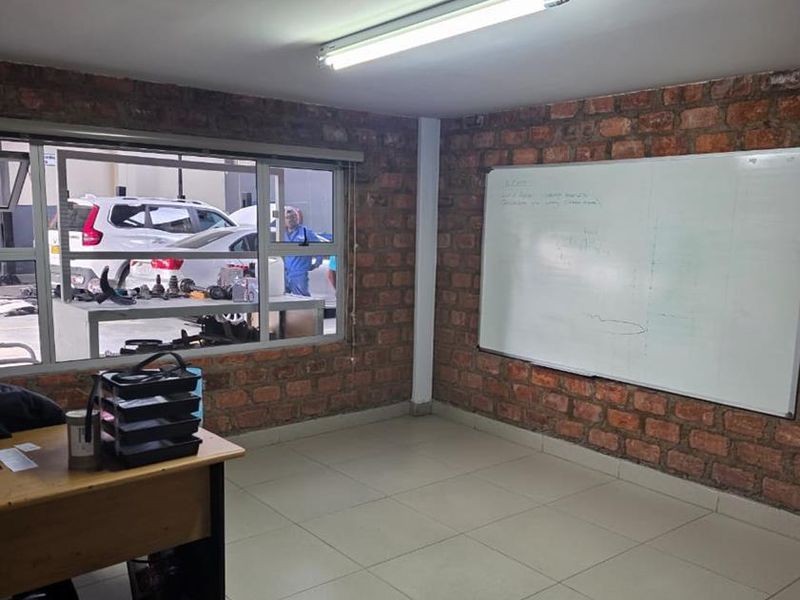 Huge Warehouse with Offices - Photo 3