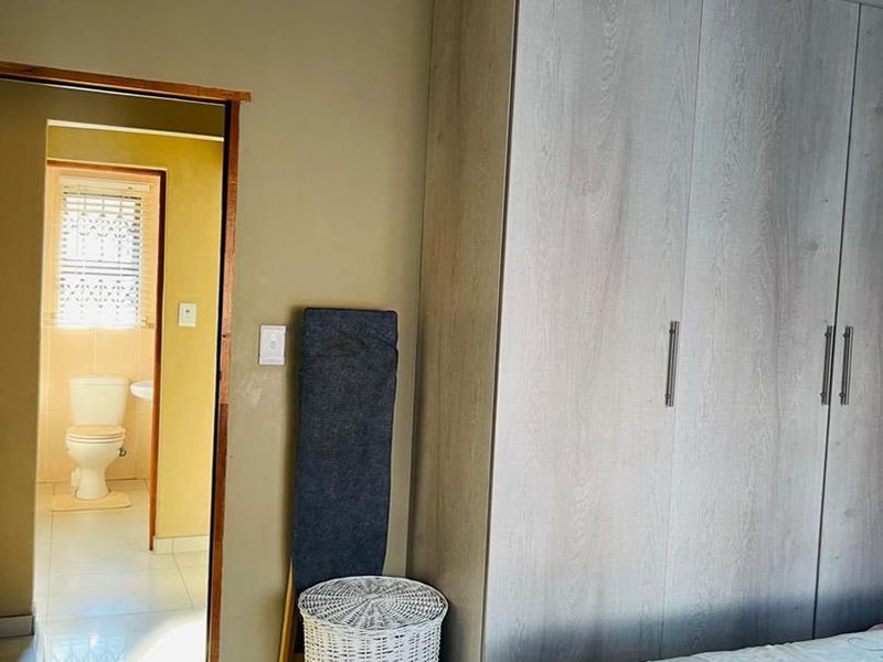 3 Bedroom House For Sale in Vanderbijlpark CE 7 - Photo 10
