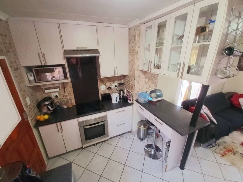Two Bedrooms house for sale in Kirkney - Photo 5