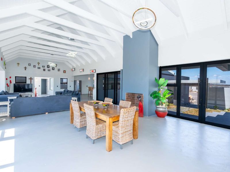 Property with Views in Olifantskop, Langebaan - Photo 2