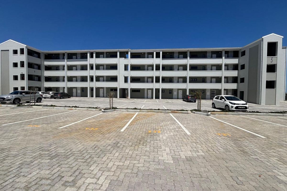 Elegant 2-Bedroom Apartment for Sale in Rivergate - Photo 3