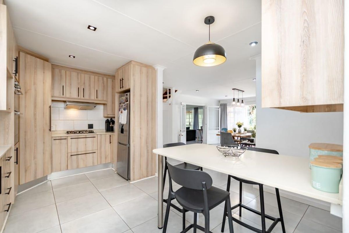 Modern home in Albemarle with loads of space - Photo 3