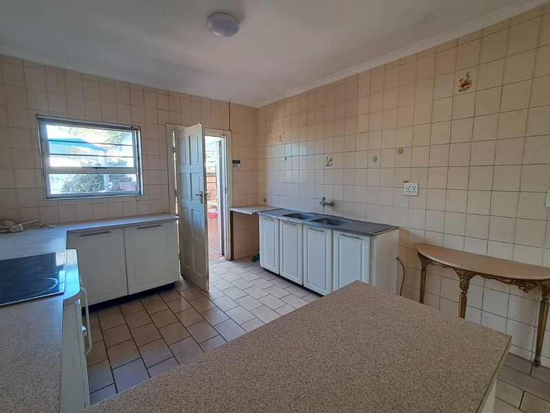 3 Bedroom Cluster for Sale in Mayberry Park - Photo 3