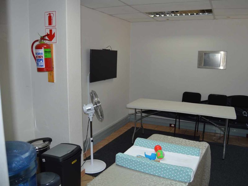 Double Story Business Property with Outstanding Business Potential in South Crest - Photo 4