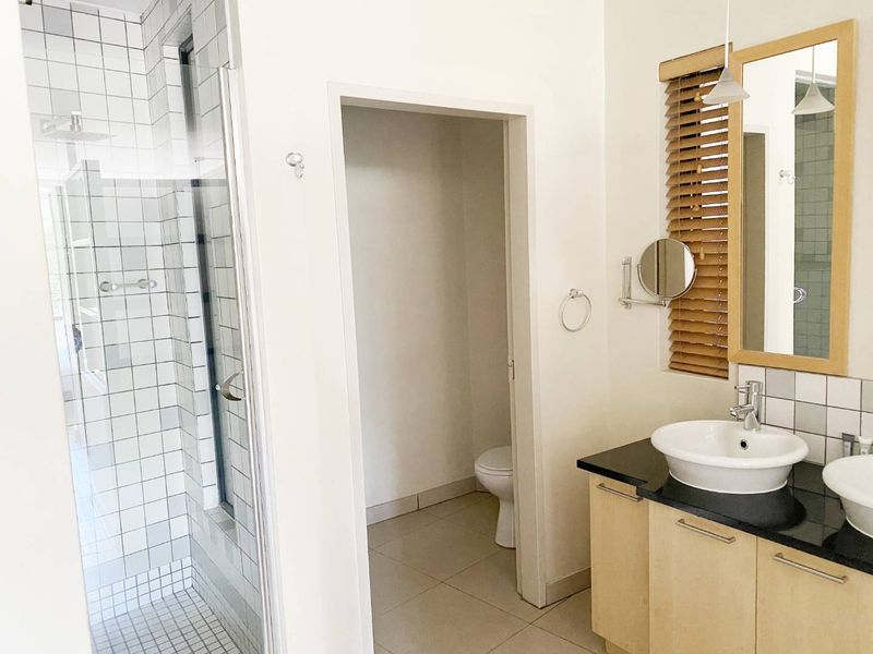 2 BED 2 BATH FULLY FURNISHED APARTMENT BENMORE - Photo 5