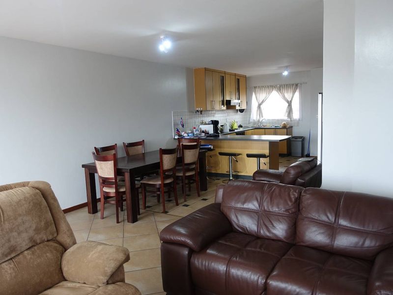 SPACIOUS APARTMENT WITH LARGE BALCONY - Photo 7