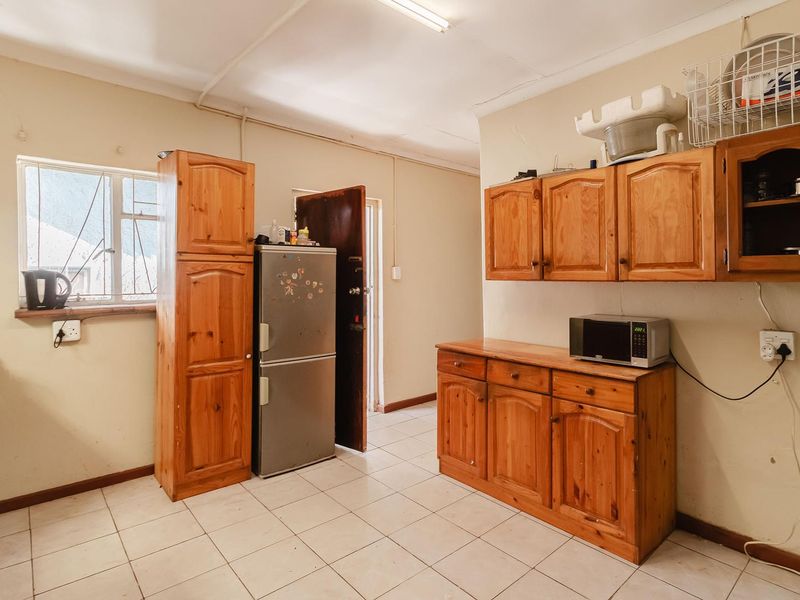 Family Home For Only R700 000 NEG - Photo 10