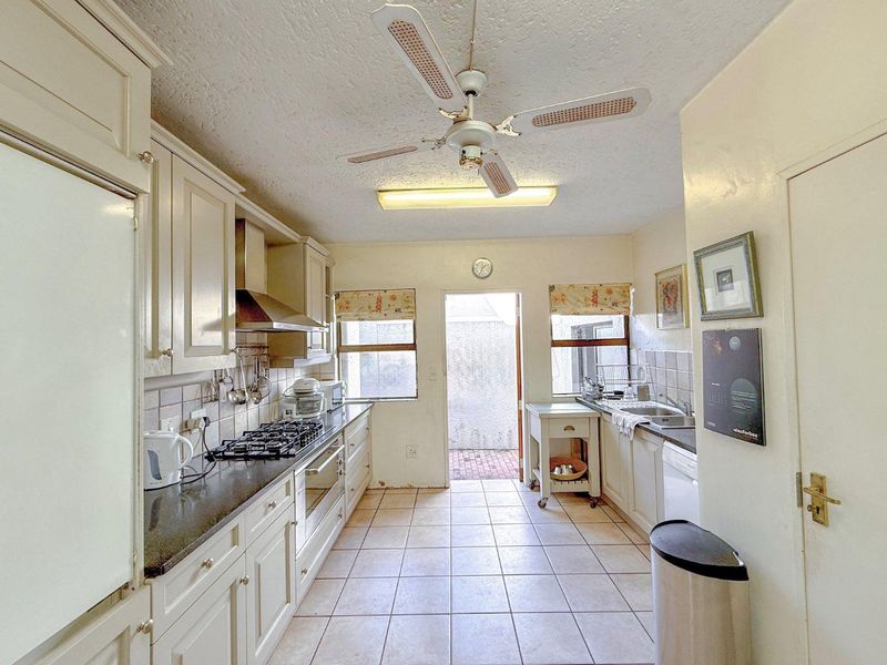Prime Bryanston Gem Near St Stithians — Bring Your Vision - Photo 10