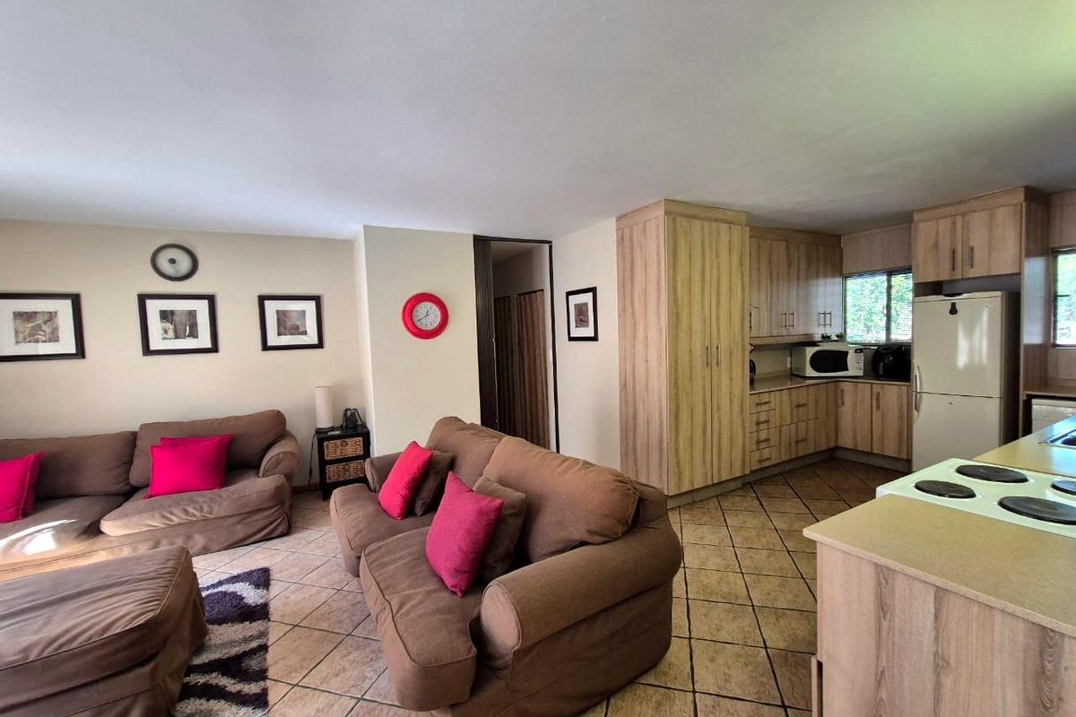 Spectacular Dual-Level Property with Stunning Views and Move-In Ready Convenience - Photo 2