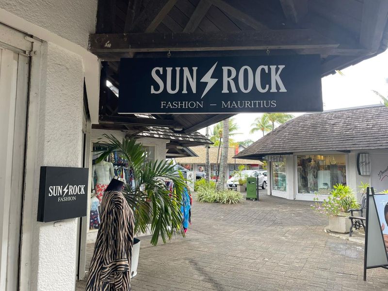 An Exceptional Location for a Brand of Rare Character - Photo 4