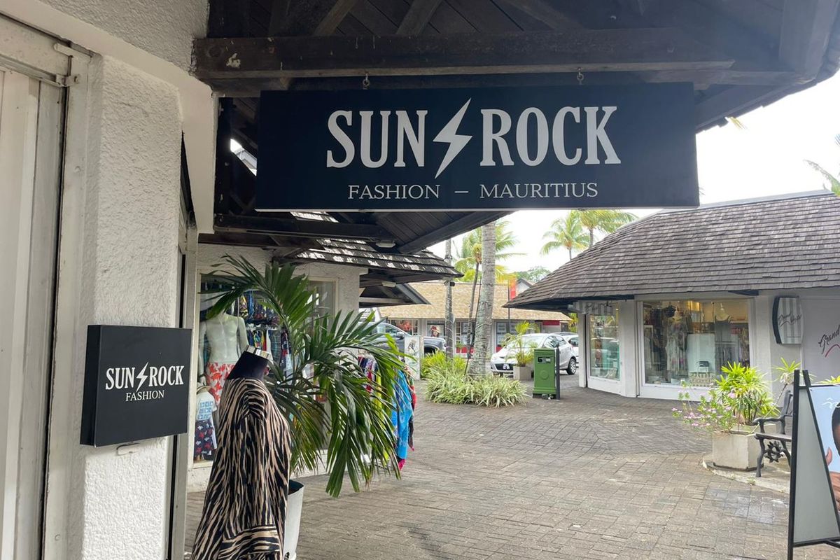 An Exceptional Location for a Brand of Rare Character - Photo 4