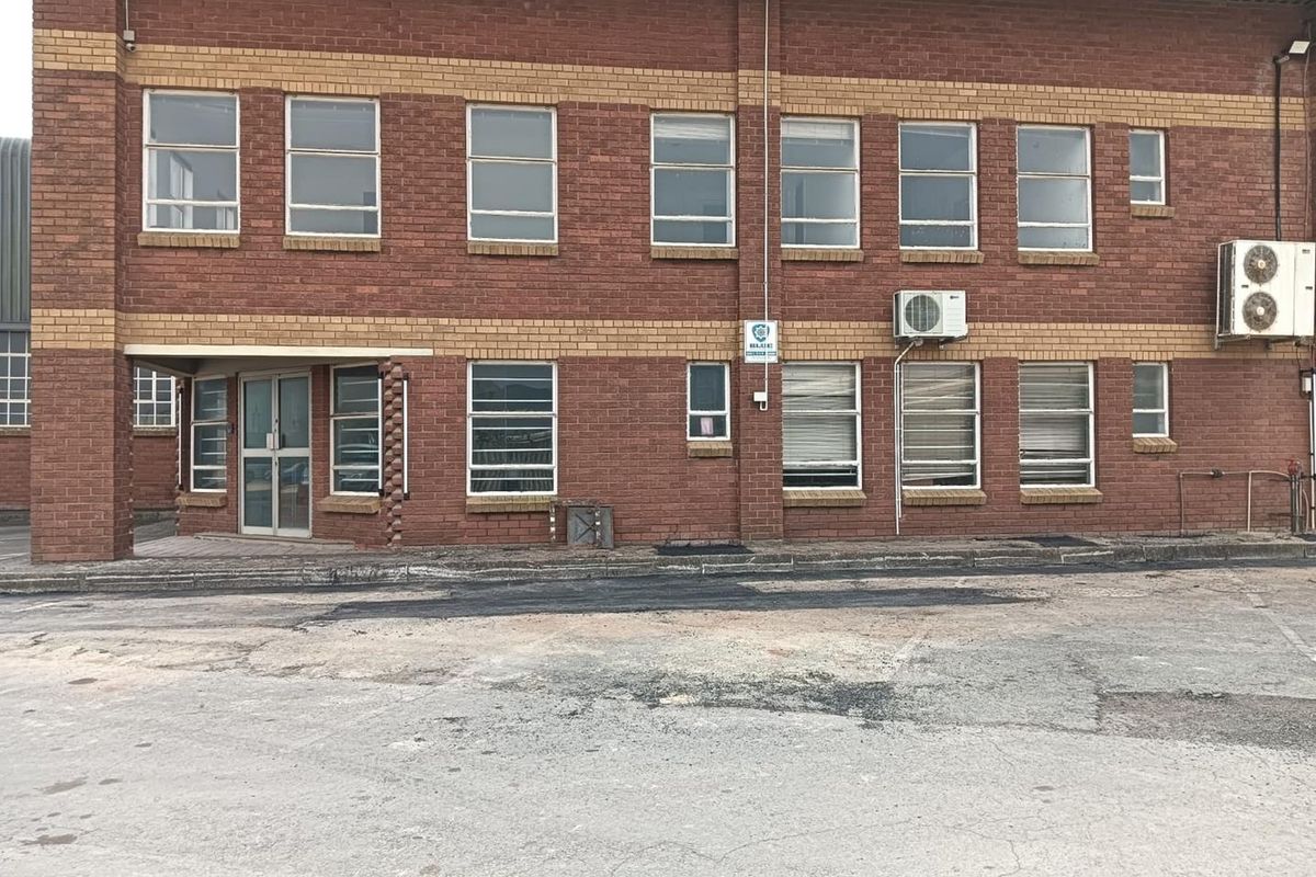 Warehouse in Springfield Durban 911sqm - Photo 5