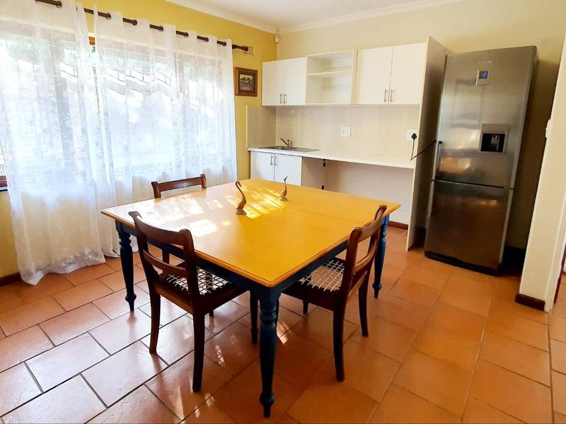 Spacious 1-Bed Apartment in Heldervue with Fireplace & Patio! - Photo 10