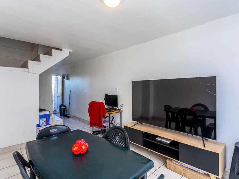 Secure, Spacious & Centrally Located – Monte Amiata Gem - Photo 7