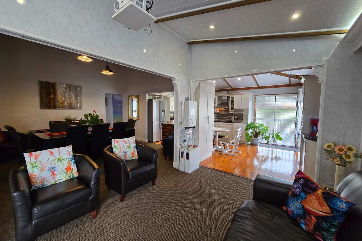 Double-Storey Nutec home for sale in Stilbaai-Wes. - Photo 2