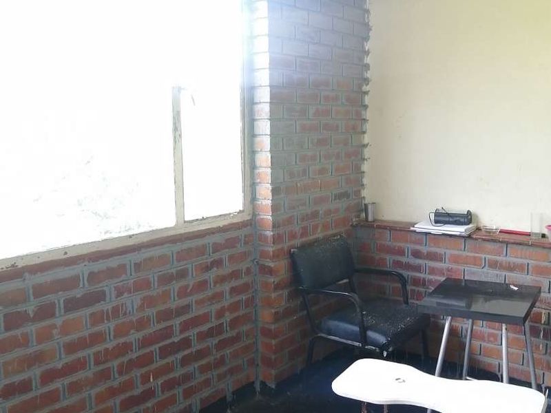 Transform this 1.5 Bedroom Apartment into Your Dream Home! - Photo 7
