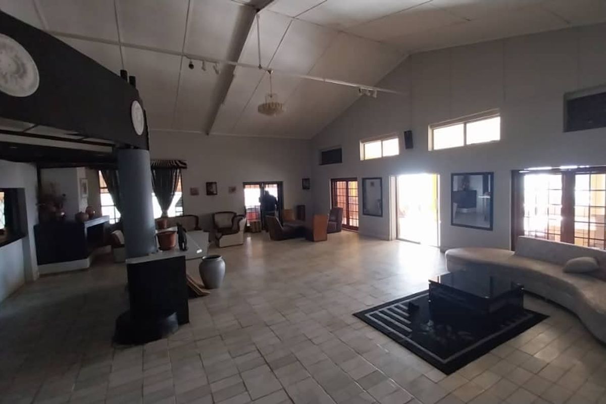 Commercial - Conference/ Accommodation/ Rehabilitation Centre - Photo 3